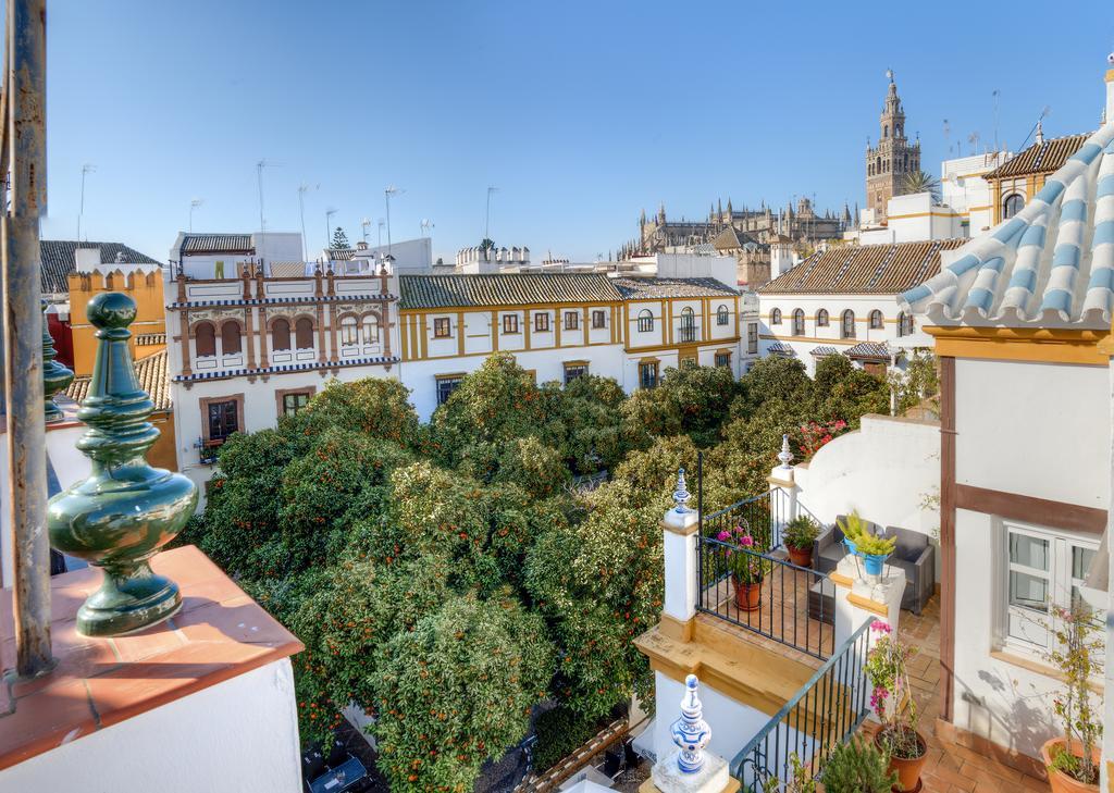 Hotel Dona Lina Seville Exterior photo